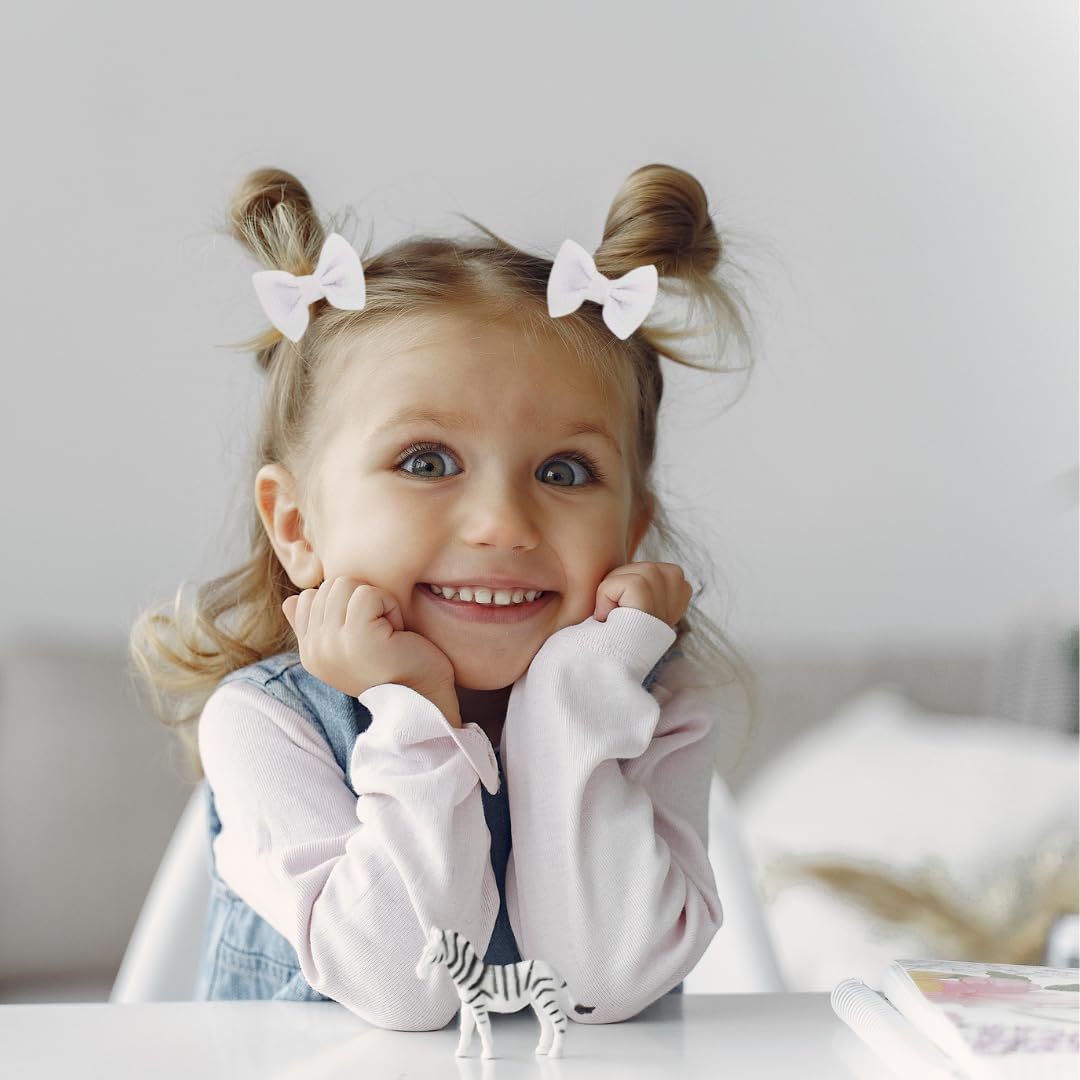 Dnett Designs gift-ready set ideal for birthdays or holidays.