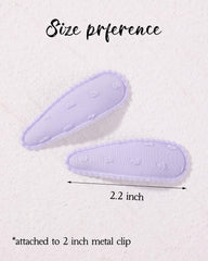 dobo i non-slip snap clip in action with reliable grip during playtime.