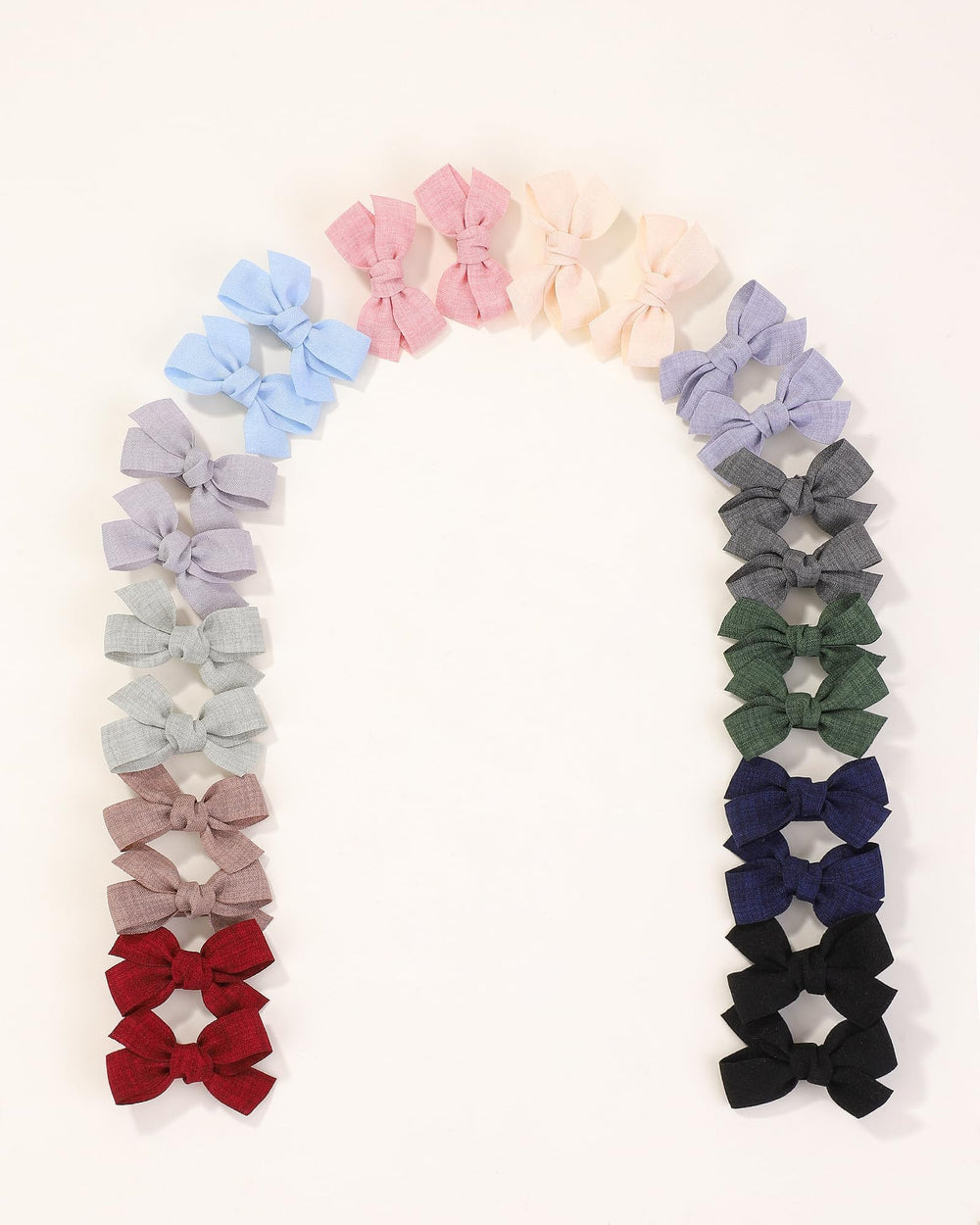 doboi pigtail-style clip supports secure side clips during play