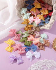 doboi baby gift bows provide a charming present idea.