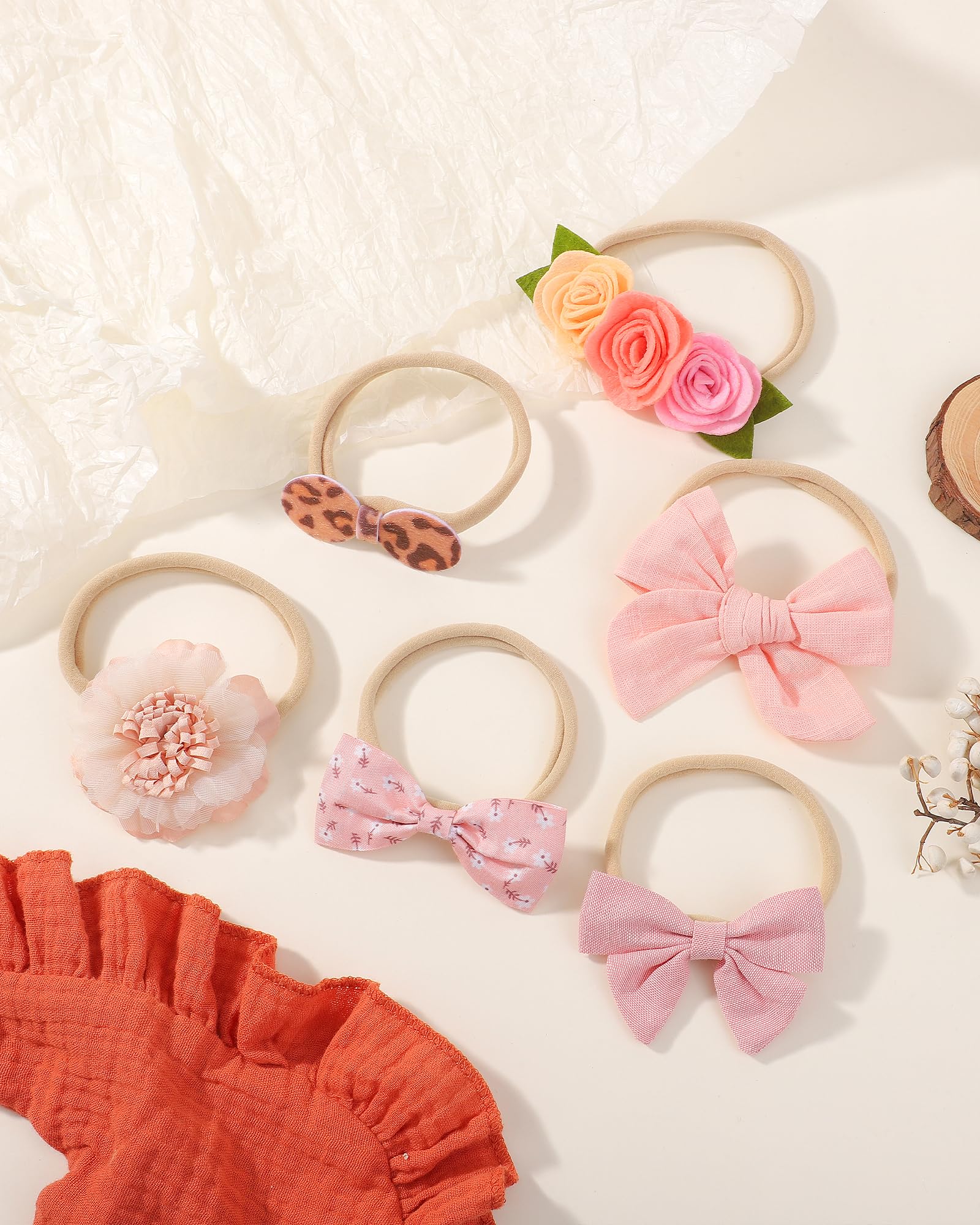 Doboi glitter headband adds subtle sparkle for parties.