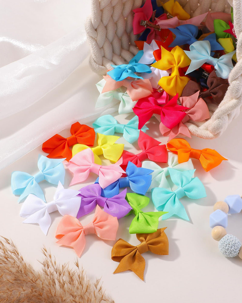 Doboi bows ideal for birthdays and parties as stylish gifts.