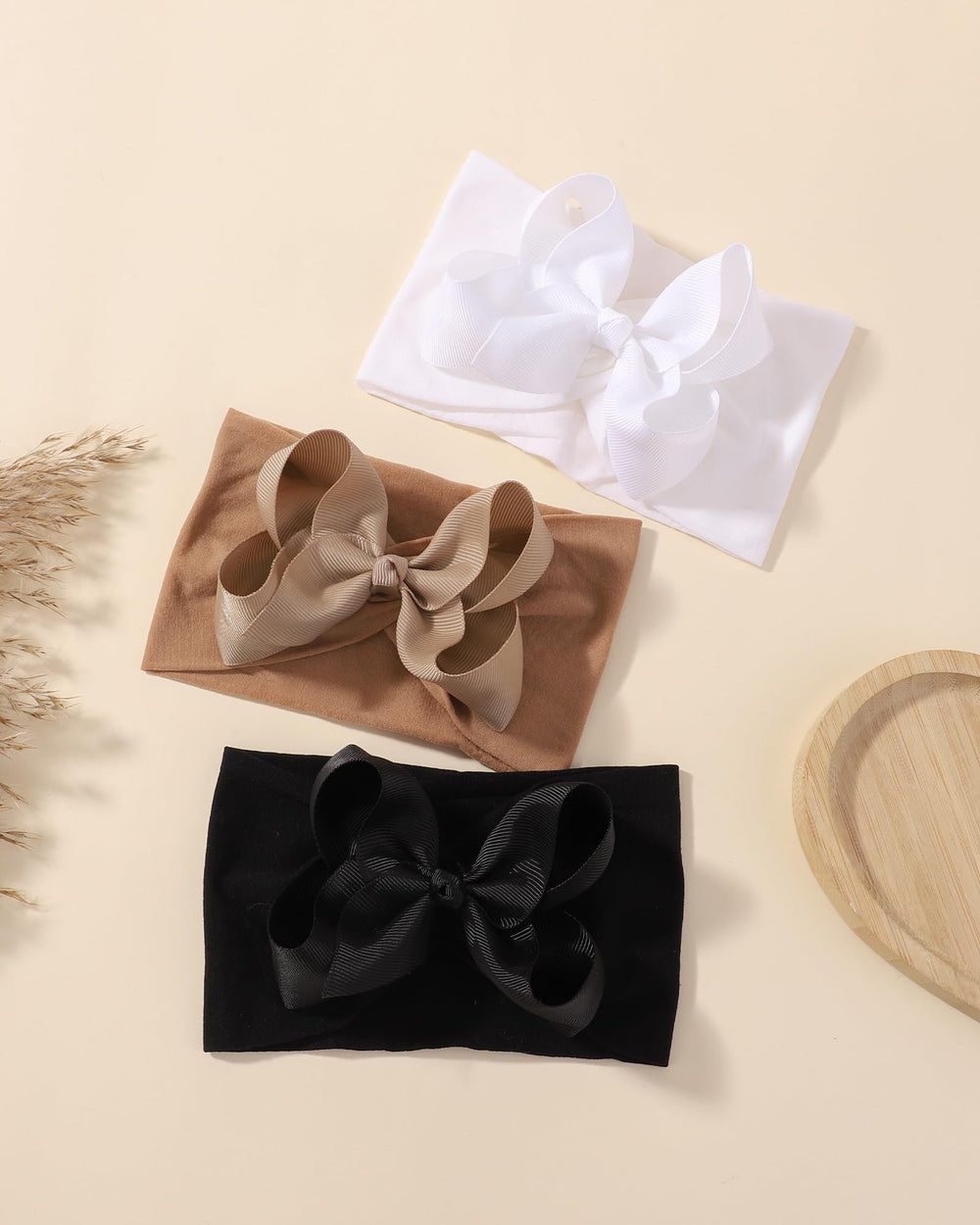 doboi bows care tip image suggests gentle handling and care.