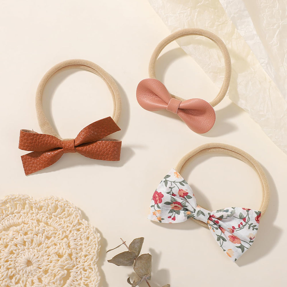 Doboi denim bows pair well with casual family photo outfits.