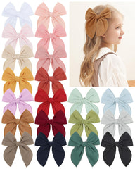 doboi fable bow close-up shows linen texture for skin-friendly comfort.