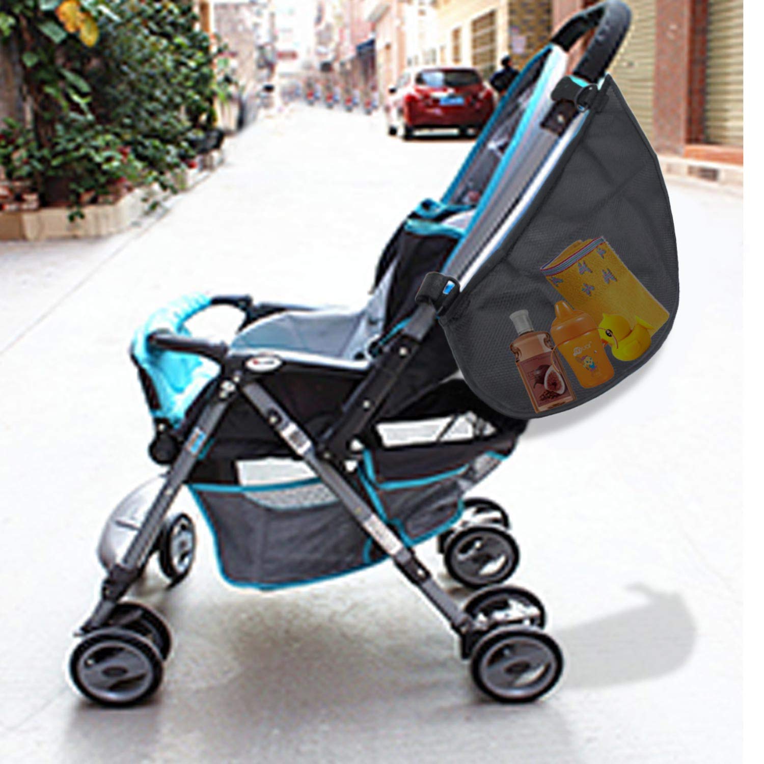 Dogxiong cargo net with adjustable straps secures items safely.