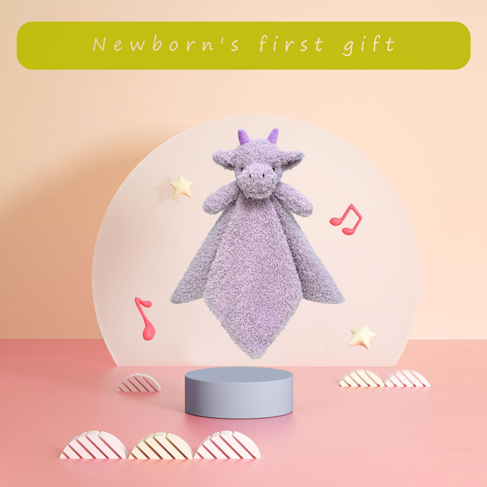 Doindute baby purple dragon lovie blanket hugging position demonstrates easy grasp for little hands.