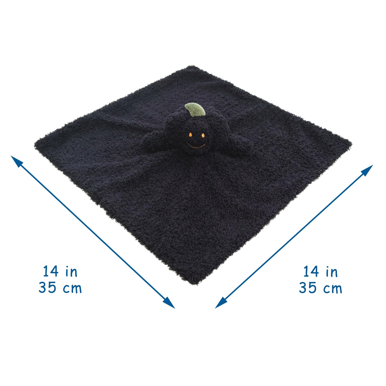 Doindute pumpkin-embroidery-eyes-nose-detail highlights safe, comforting facial features for baby.