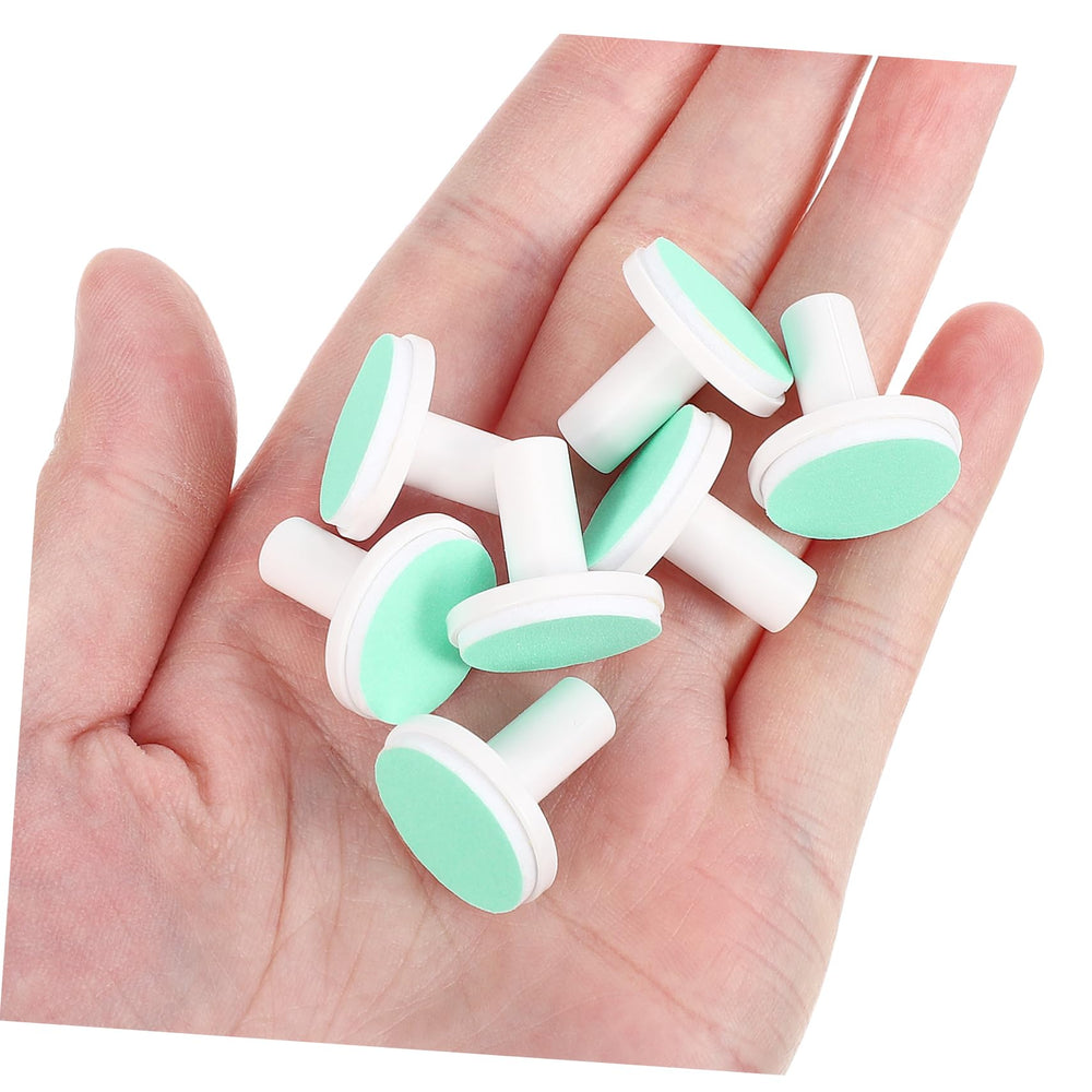 Doitool red pads help parents keep nails neat during busy mornings.