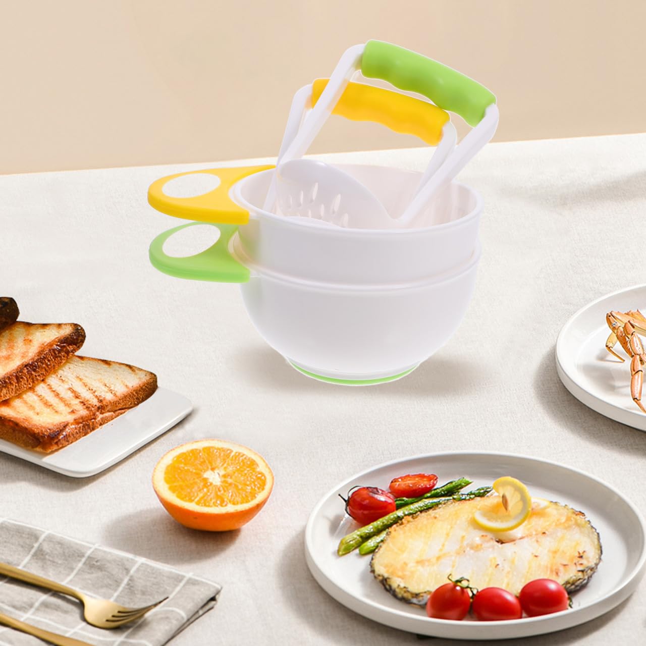 DOITOOL Mash and Serve Bowl puree-ready result from steamed fruits and vegetables.