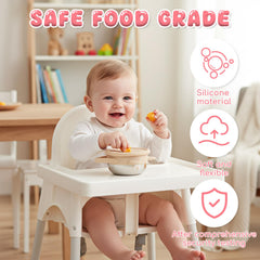 Domensi snack containers with flexible handle enable little hands to grip easily.