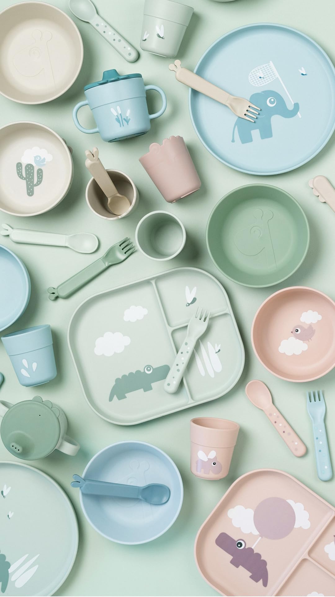 Done by Deer Foodie plate green promotes easy cleanup with dishwasher compatibility.