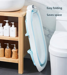 DONJCRUI water temperature display helps gauge bath warmth.