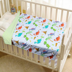 Donsonny blanket shows double-layer dotted back for breathable warmth.