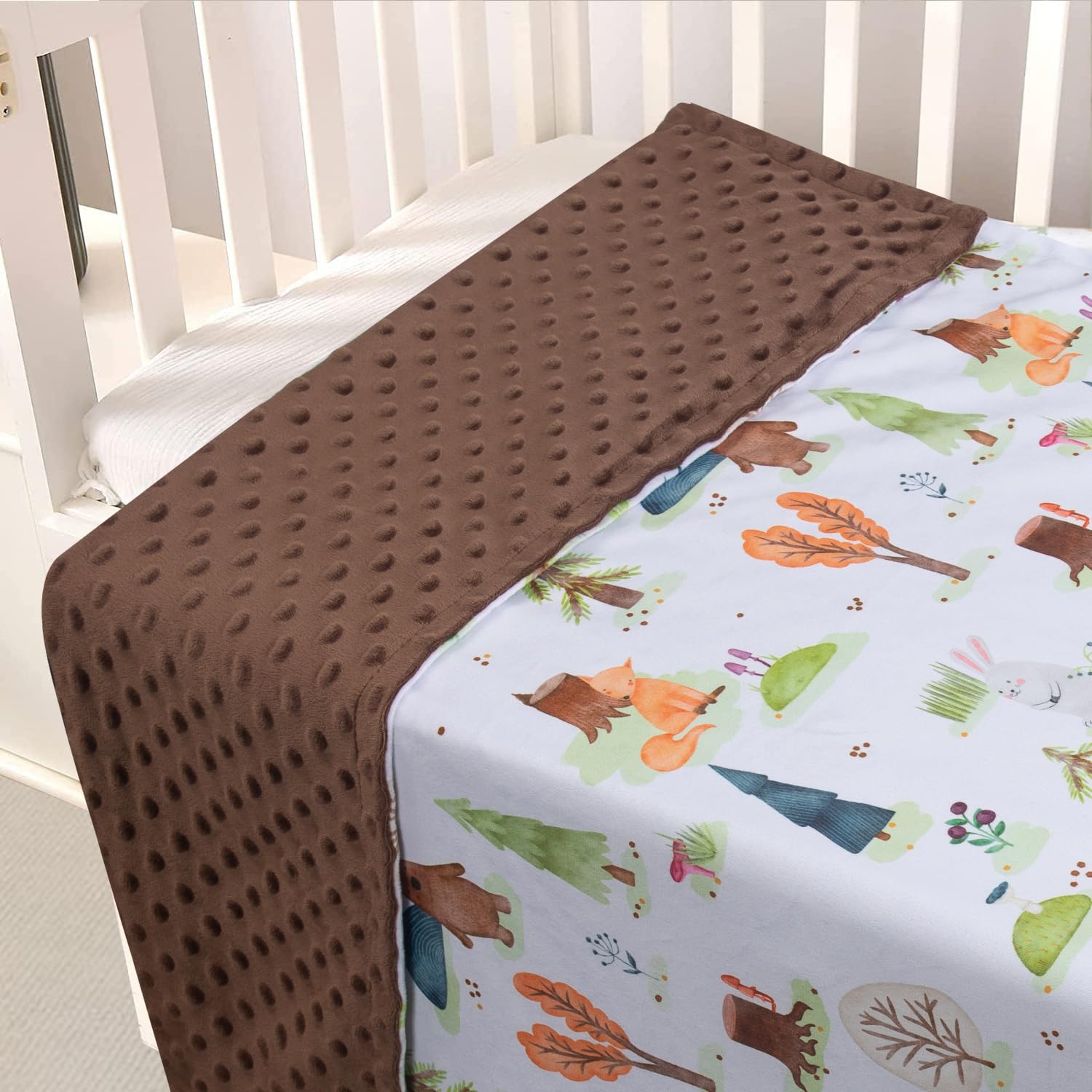 Donsonny double-sided reversible back reveals 3D dotted texture.
