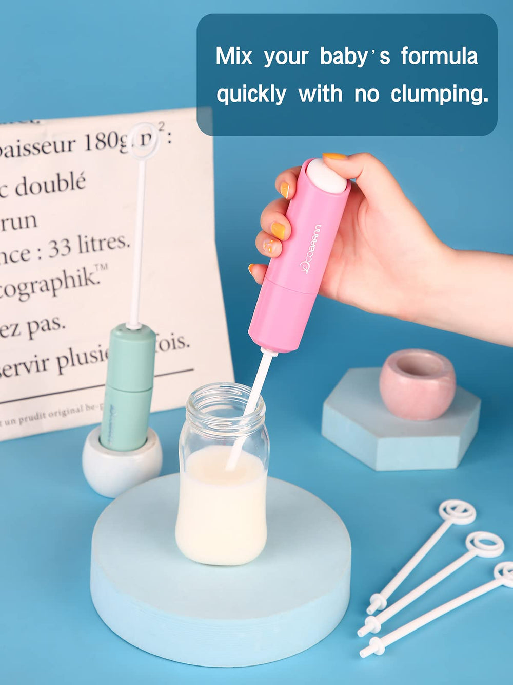 DOOBAANN blue milk frother in use for cafe quality foamed milk
