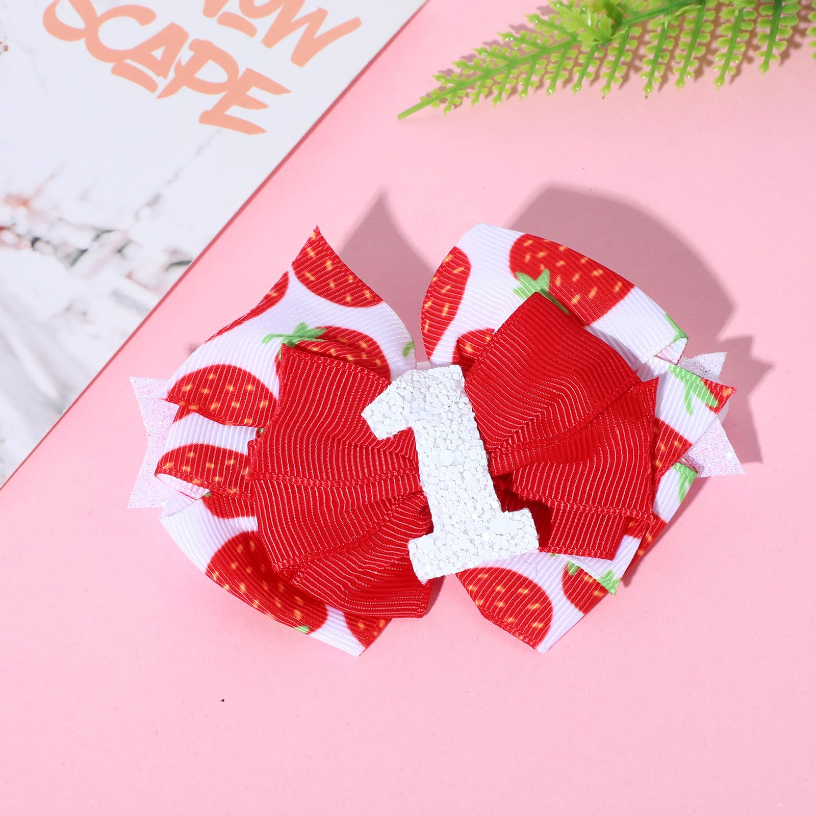 DOPENSPI Strawberry Decoration Bow—works as stroller embellishment or gift-ready accessory.