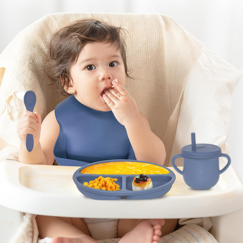 Dormlony adjustable bib with food catcher protects clothes during feeding.
