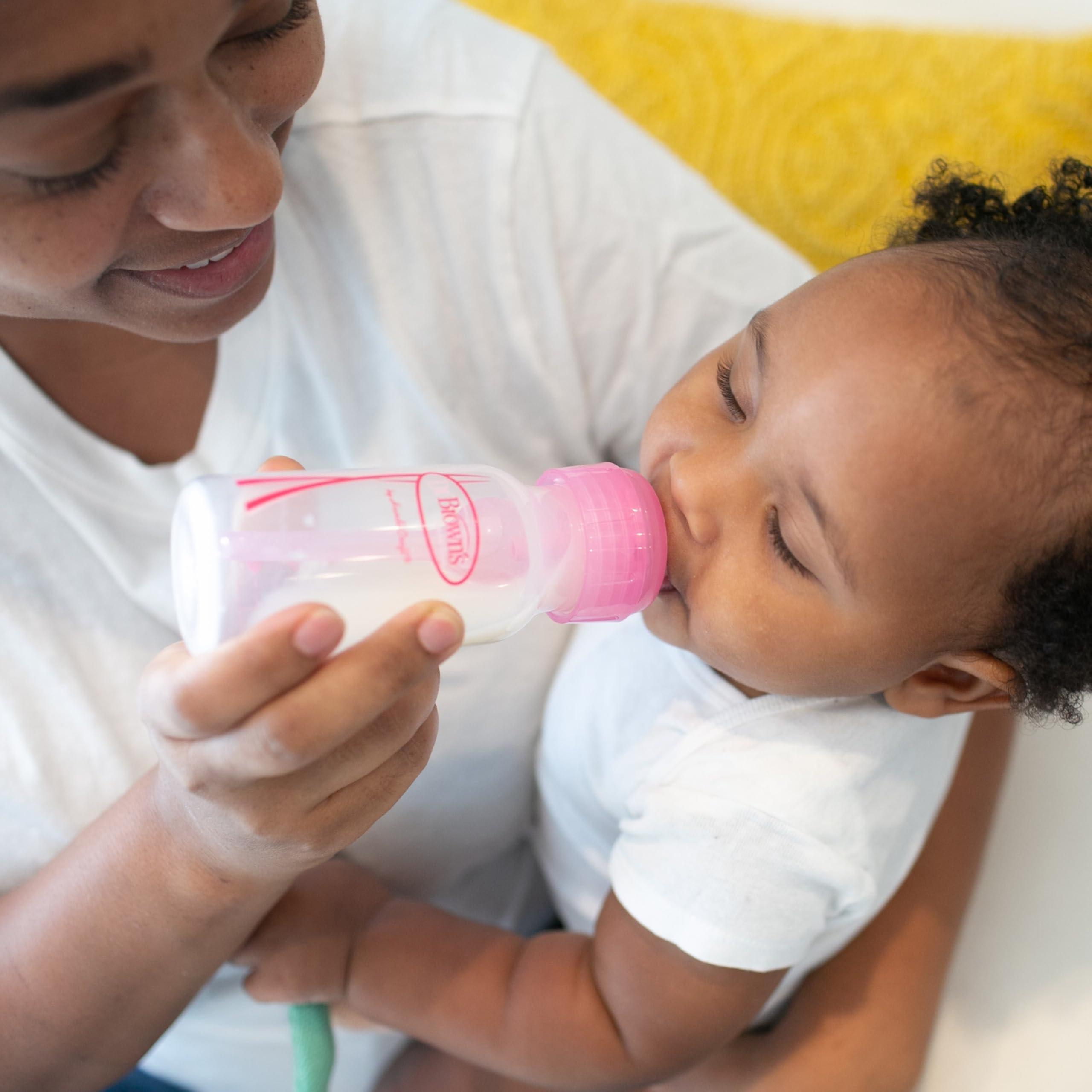 Dr. Brown's breast-like bottle shape close-up supports natural latch during feeding.