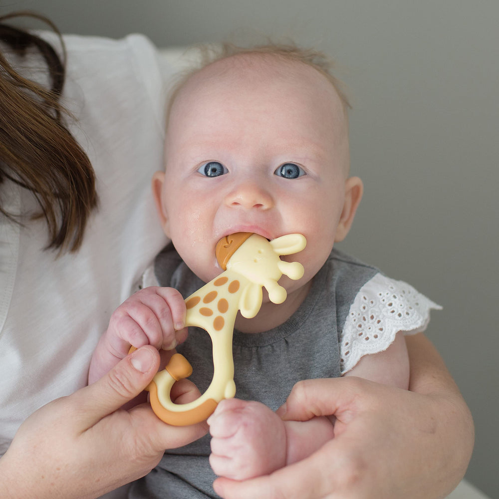 Dr. Brown's Ridgees Giraffe teether easy to hold for self-soothing.
