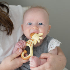 Dr. Brown's Ridgees Giraffe teether easy to hold for self-soothing.