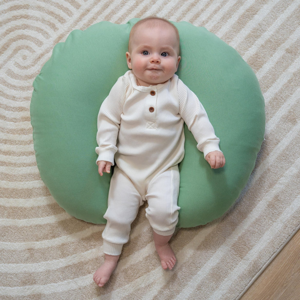 Dr. Mama's Organics nursing pillow decompression guidance after unpacking.