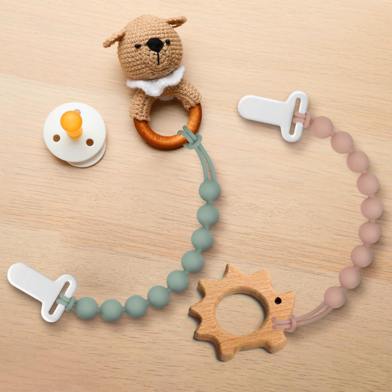 Draklary gift-box pacifier clip ideal baby shower present for girls and boys