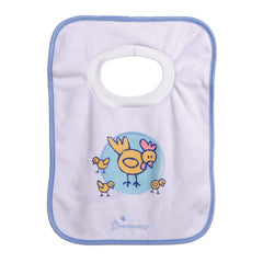 Dreambaby bib featuring farm sheep motif offers extra-soft material for teething and feeding times.