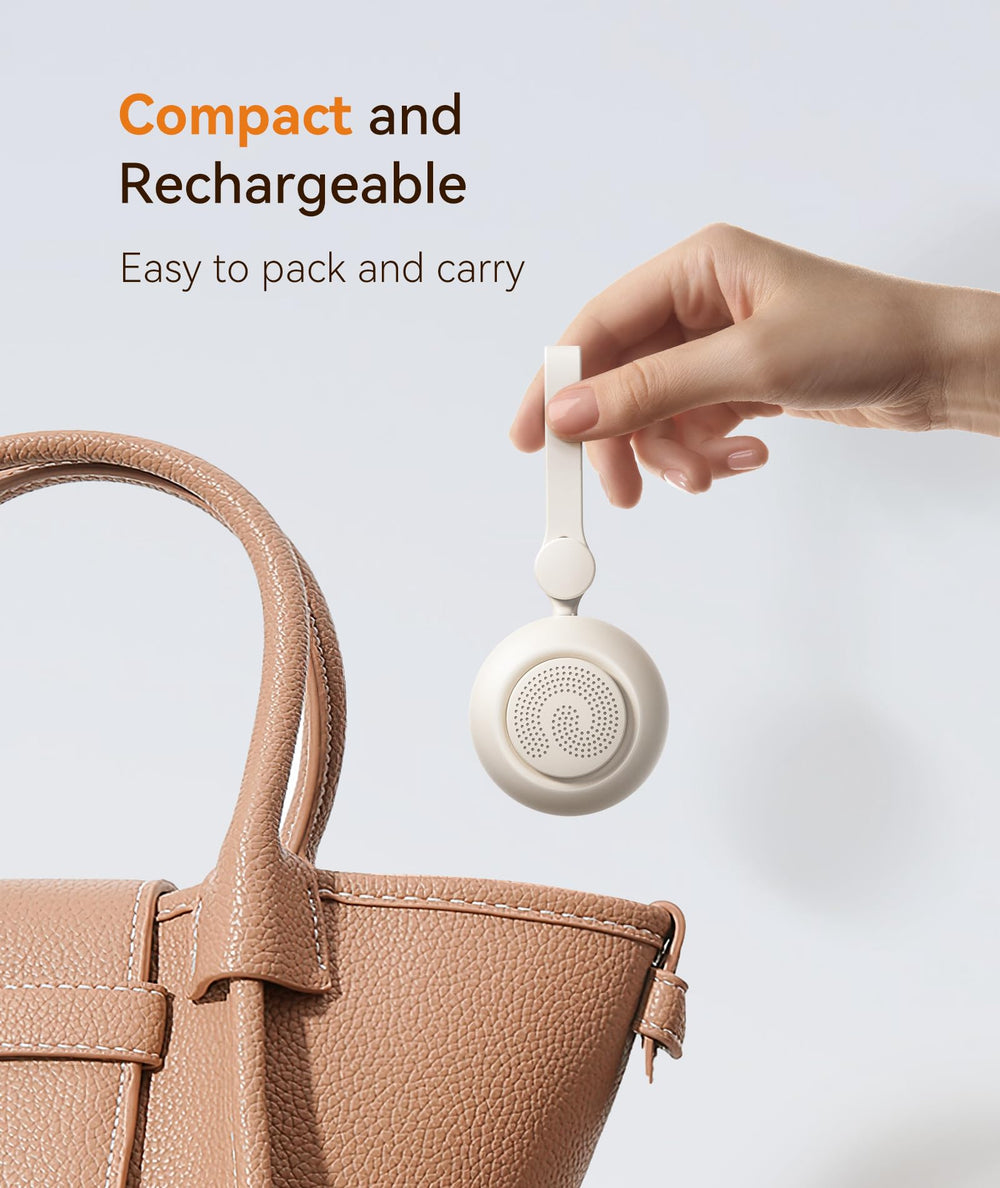 Dreamegg baby gift packaging highlights a thoughtful travel gift.