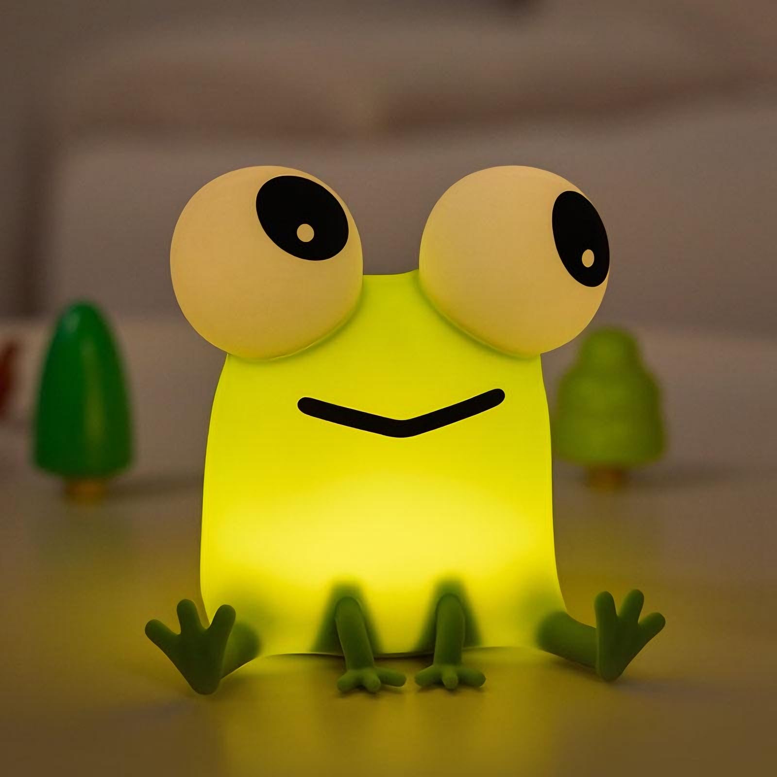 DREAMING MY DREAM Frogs Night Light front view with soft bedtime glow for kids
