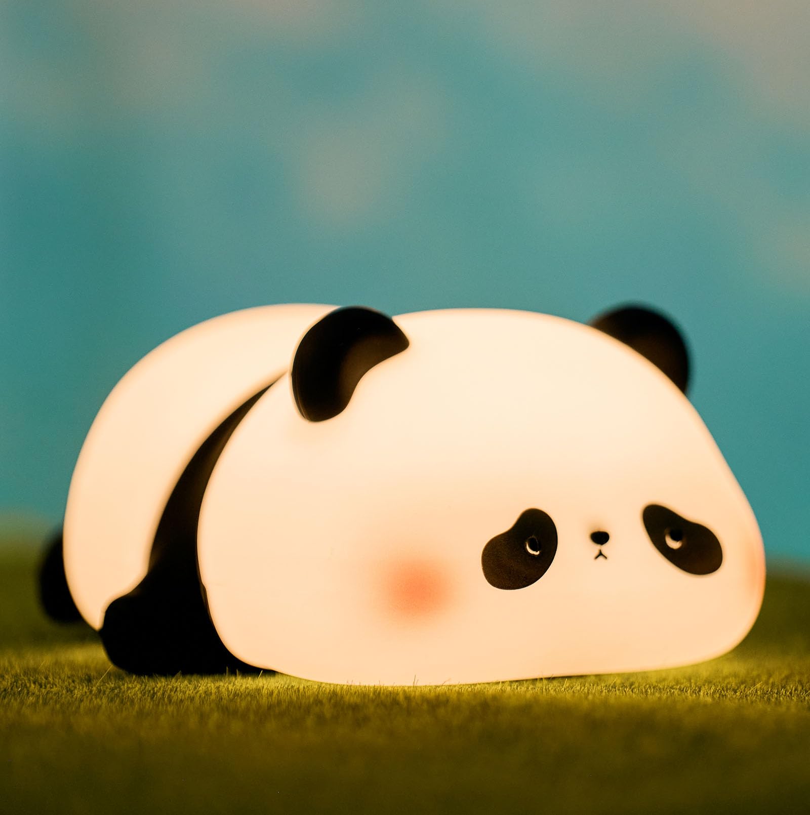 DREAMING MY DREAM Panda Night Light, front-illuminated for cozy bedside ambience and nighttime comfort
