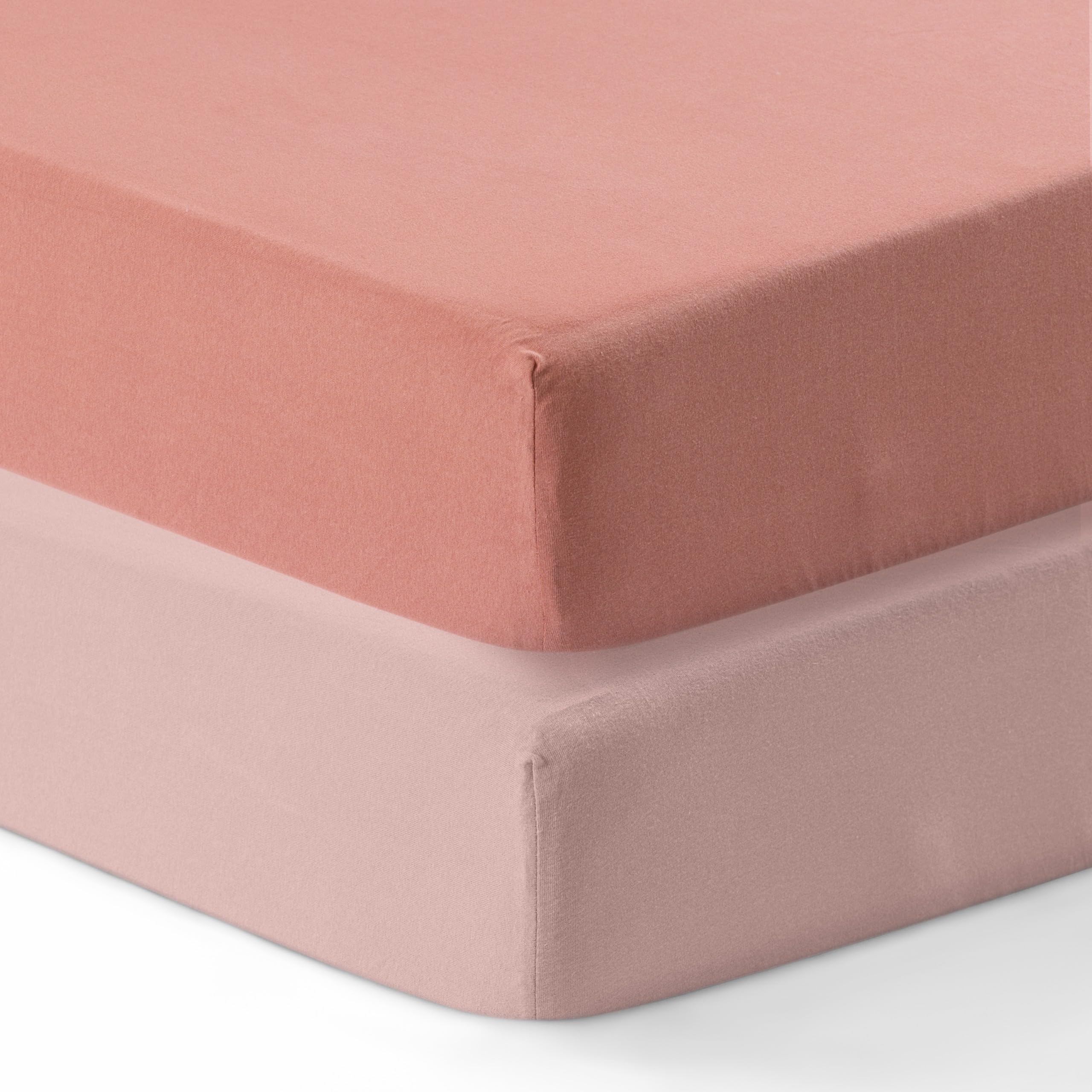 Dreamology Jersey Crib Sheets 2-Pack soft fabric close-up for gentle baby skin.