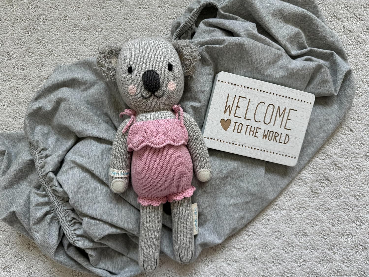 Dreamology 100% cotton crib sheet durable and machine washable for busy parents.