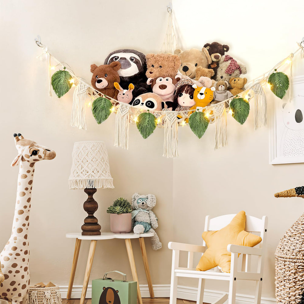 Dremisland leaf tassels detail showcases decorative finish and kid-friendly charm