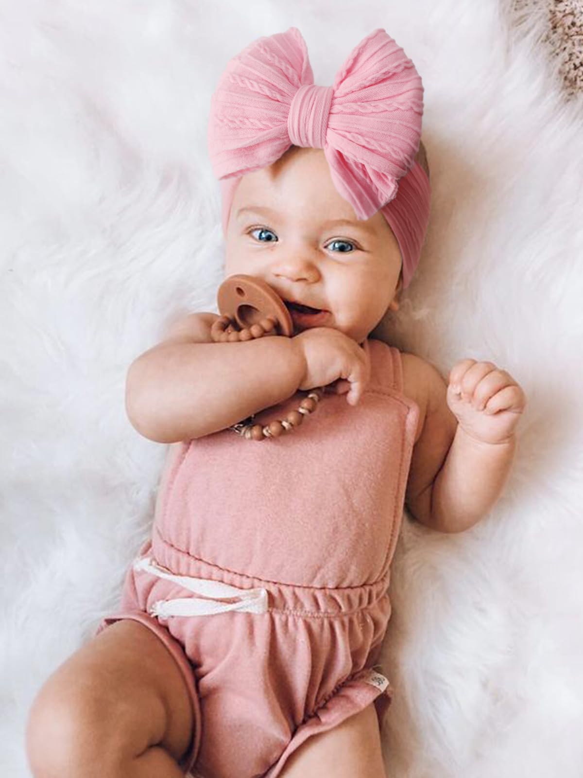 DRESHOW BQUBO baby headbands show colorful bows securely in place for photos