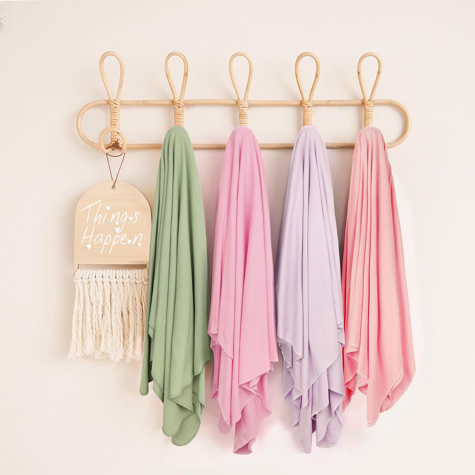 DRESHOW BQUBO mini crib sheet doubles as changing table cover.