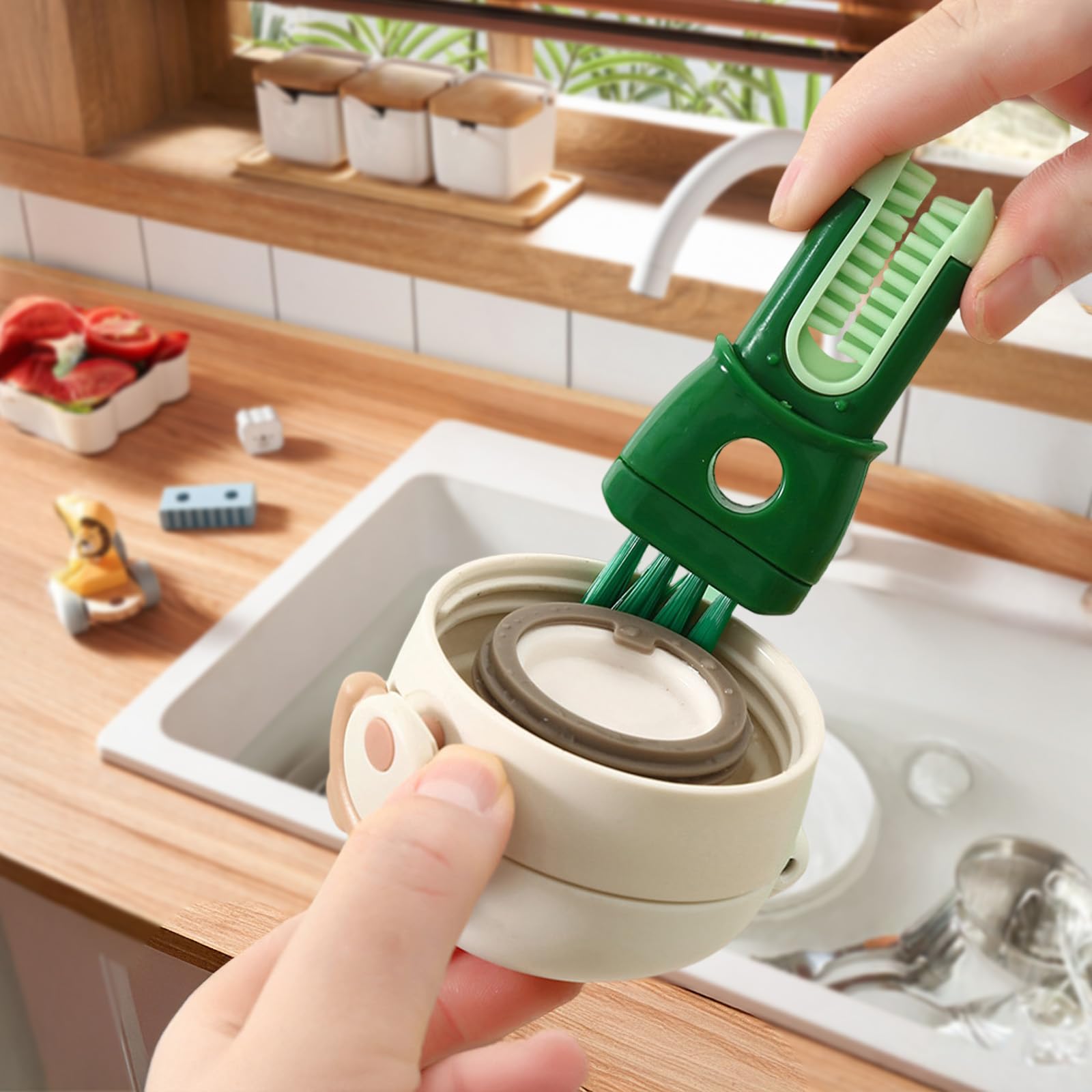 DSIOHFEI straw brush cleans inside straws for safer sipping experiences.