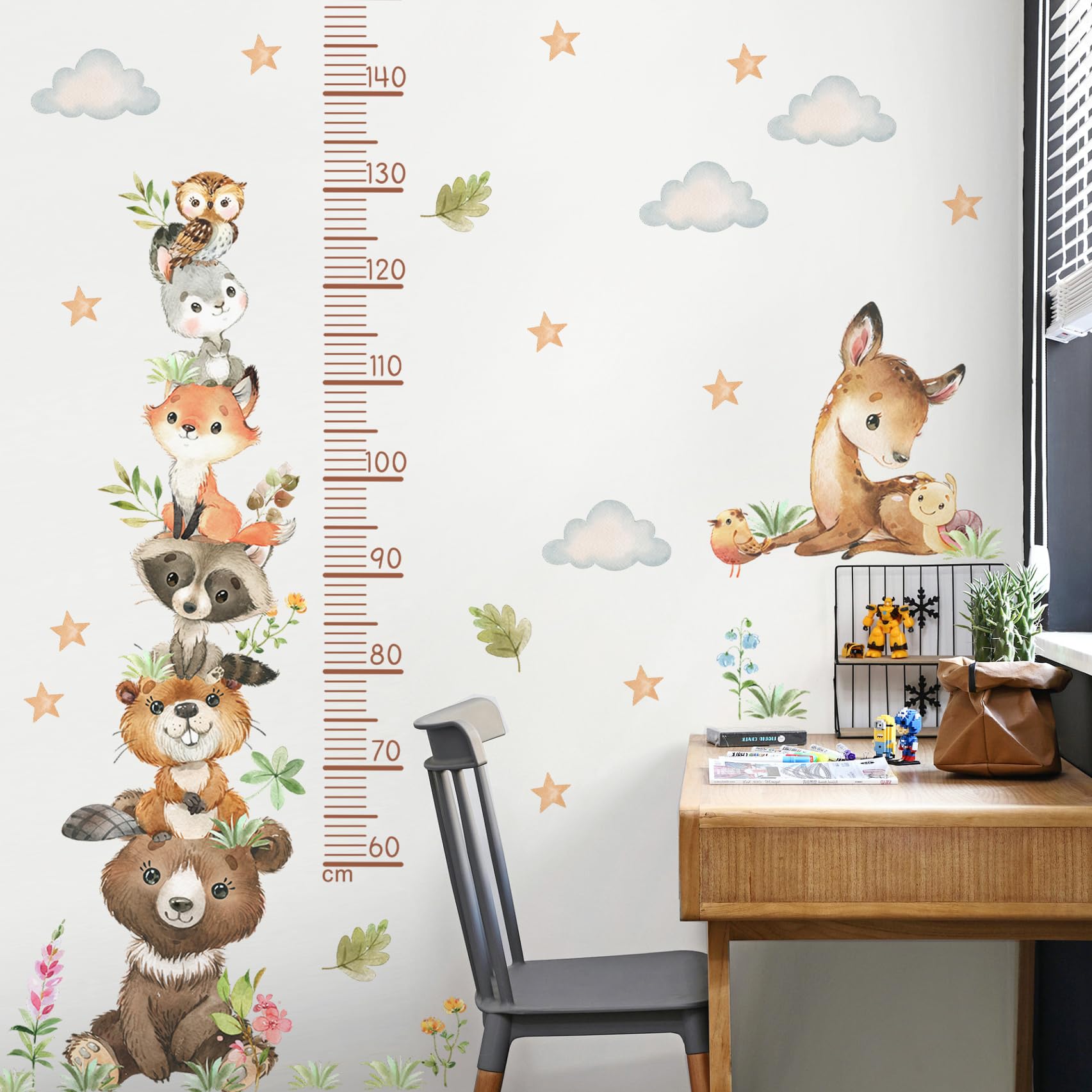 DTLIFEK jungle plants and leaves brighten walls with fresh greens.