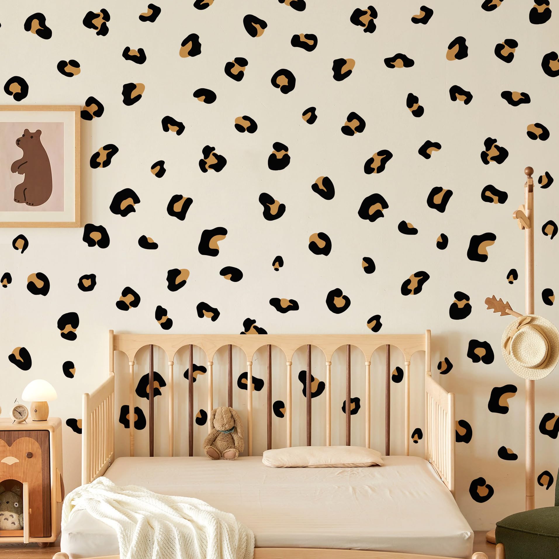 DTLIFEK removable leopard wall art suited for nurseries and study corners.