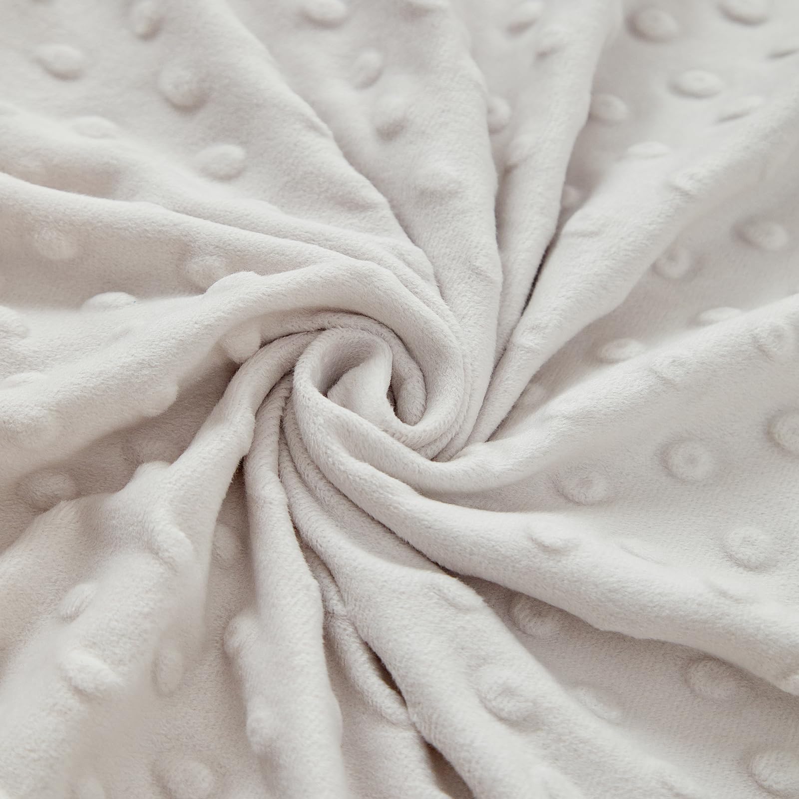 DuShow Dinosaur Blanket care guide shows machine wash and quick dry.