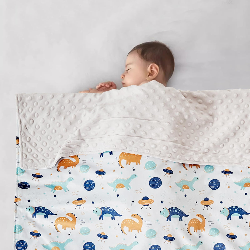 DuShow Dinosaur Blanket in stroller—soft, breathable layer during outings.
