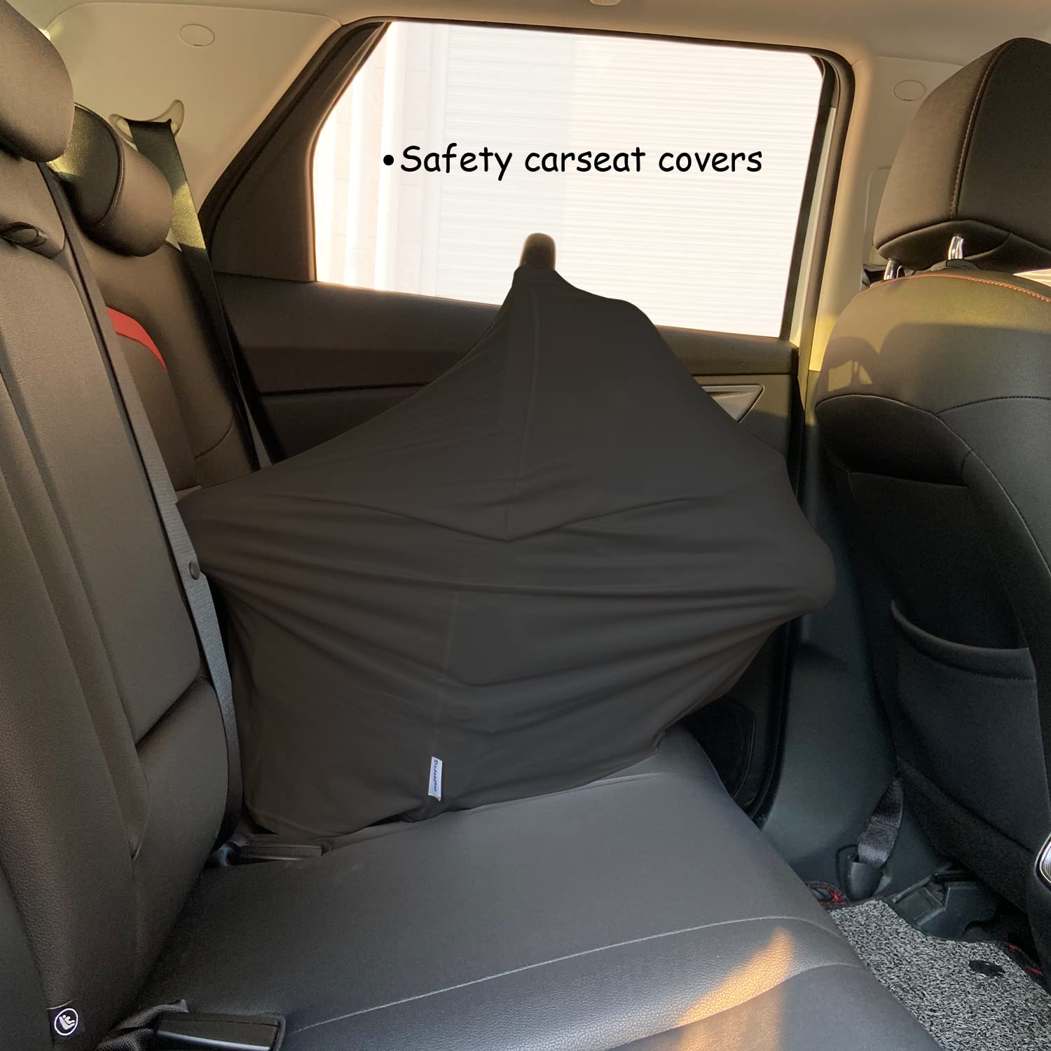 Dudeeghes carseat cover private breastfeeding layout emphasizes privacy in public spaces.
