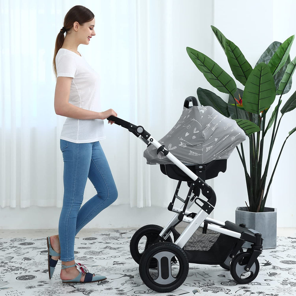 Dudeeghes multipurpose cover serves as car seat, high chair, and more.
