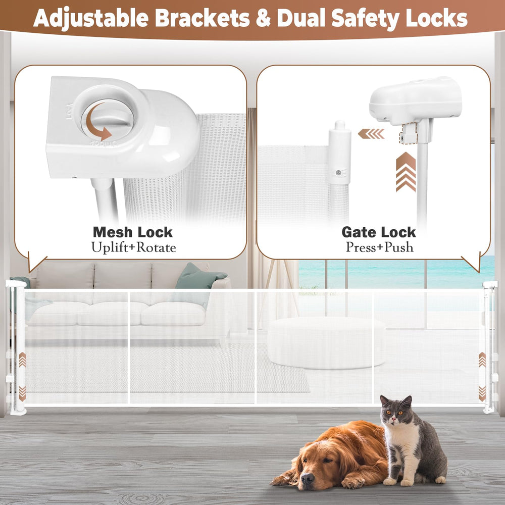 duedelala dual locking mechanism close-up for quick, one-handed operation.