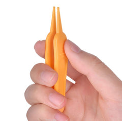 Duehut HLLMX ABS plastic construction ensures rust-free cleanliness