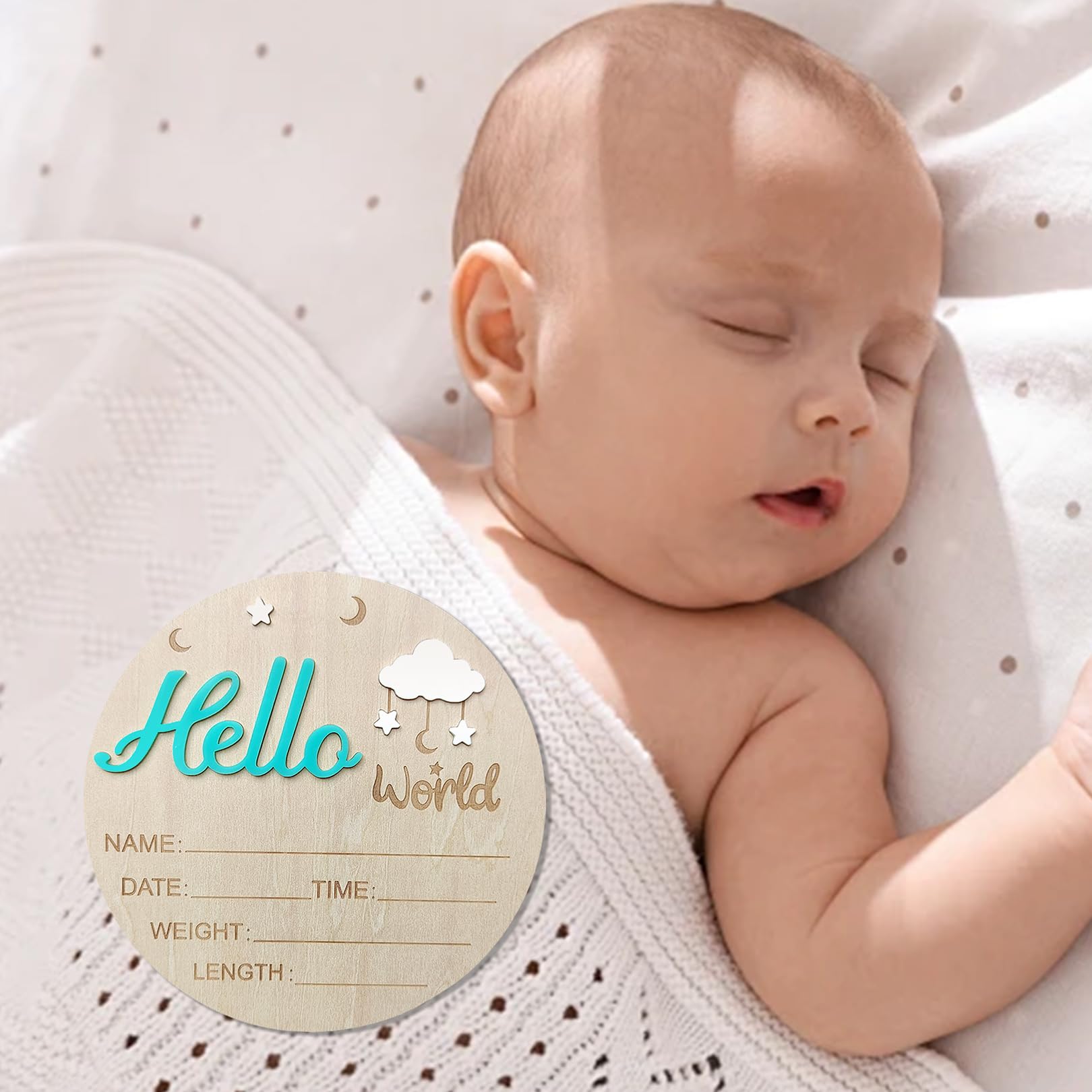 DUOJINSANXI baby announcement sign green nursery decor that complements gender-neutral spaces