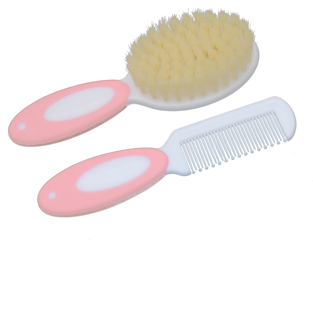 Duruan baby hair brush close-up with soft-goat bristles for gentle scalp care
