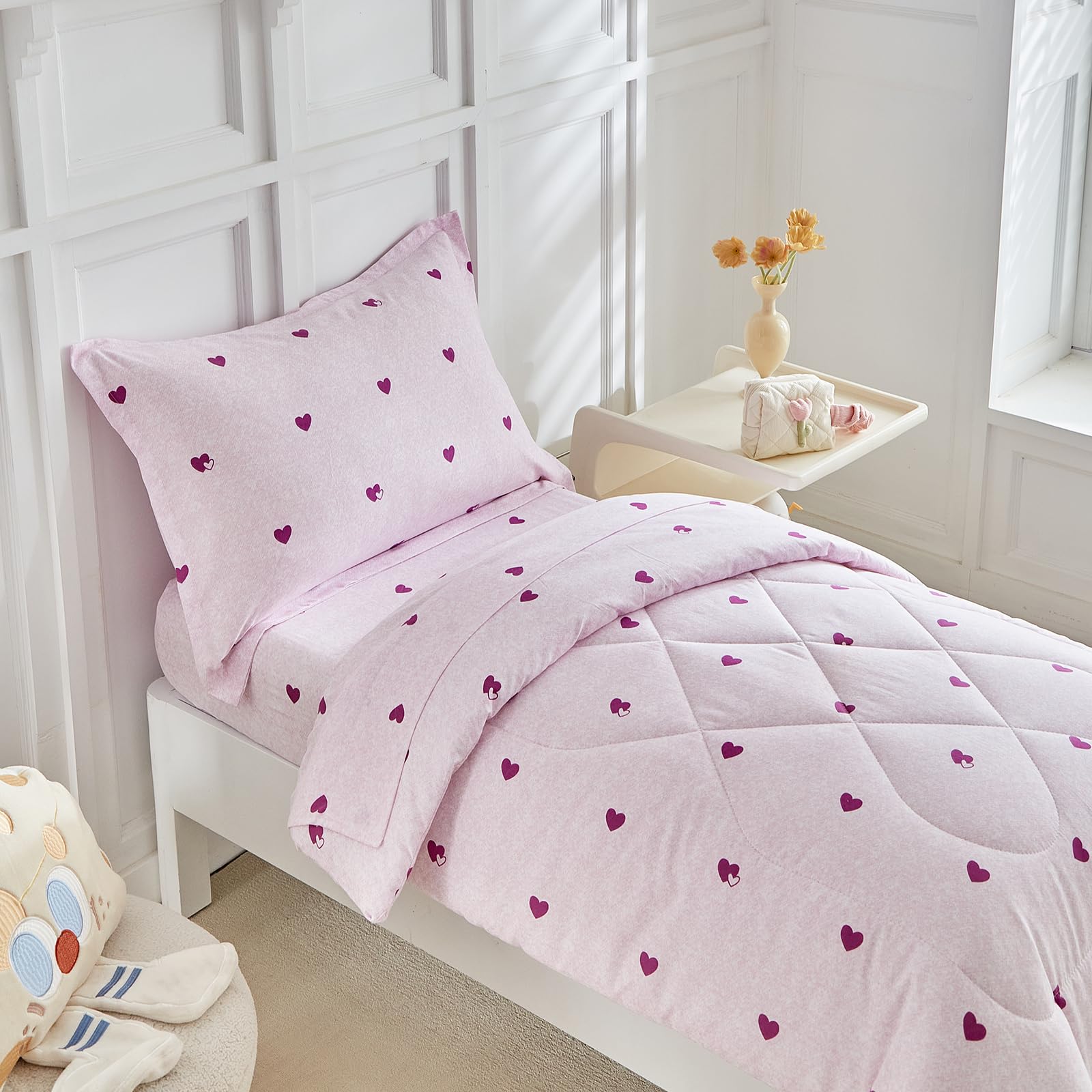 DuShow Purple Star pattern close-up highlights cute stars and color.