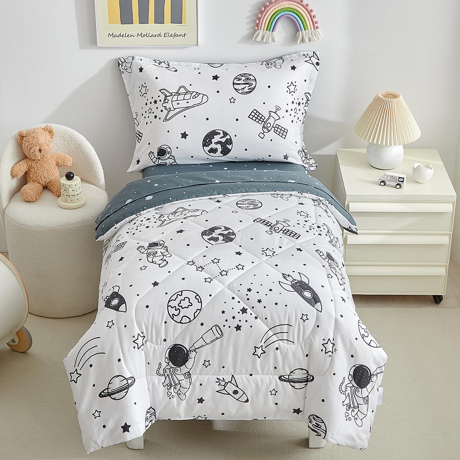 DuShow toddler bedding comforter with reversible design for versatile warmth