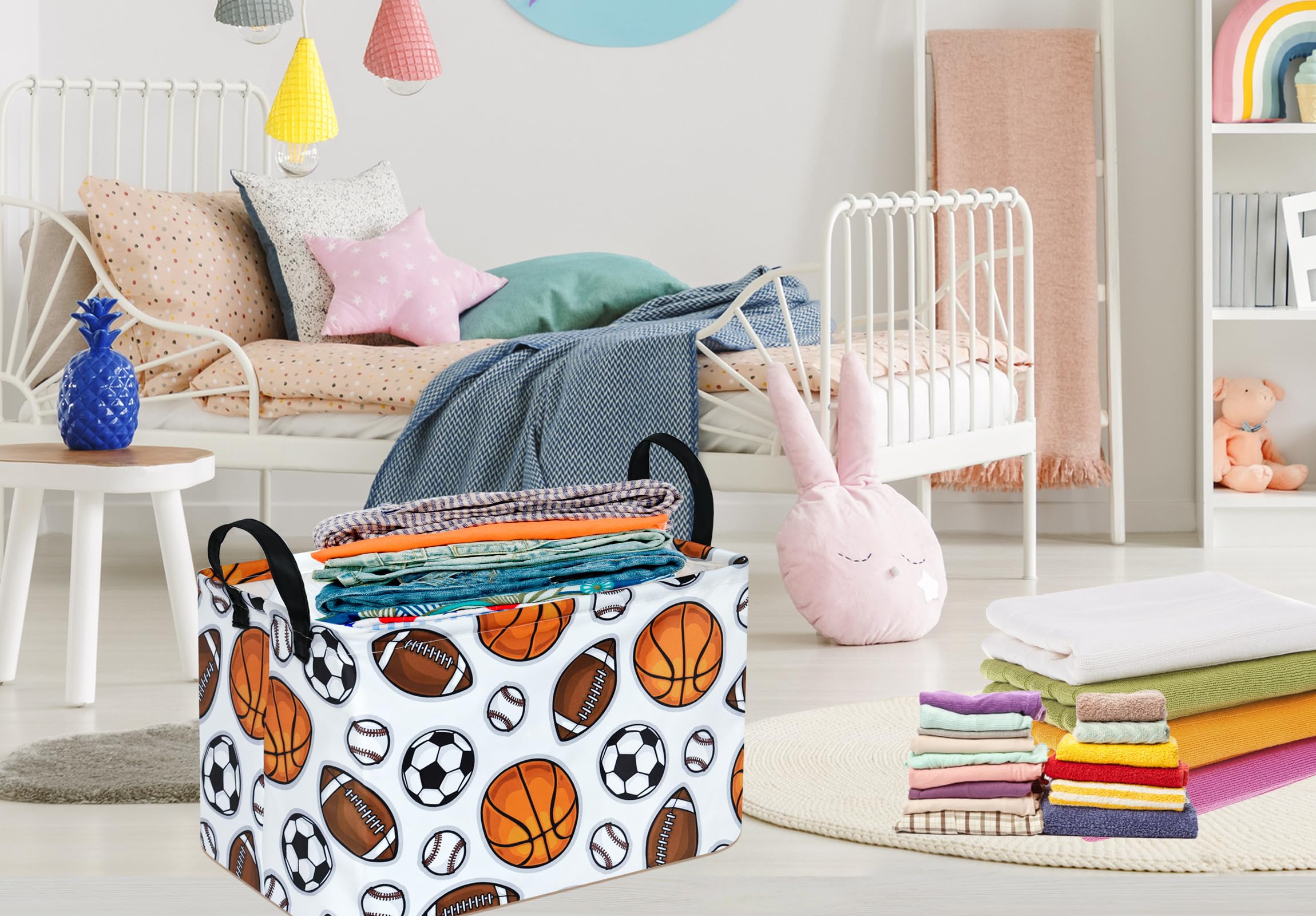 DUYIY foldable laundry basket stands upright when empty for tidy corners.